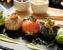 Laden Sie das Bild in den Galerie-Viewer, Kochkurs im PNT Center "Foodpunk Spezial – Kochen & Ernährungswissen mit Marina & Barbara" 13. November 2025 17:00-21:00 Uhr